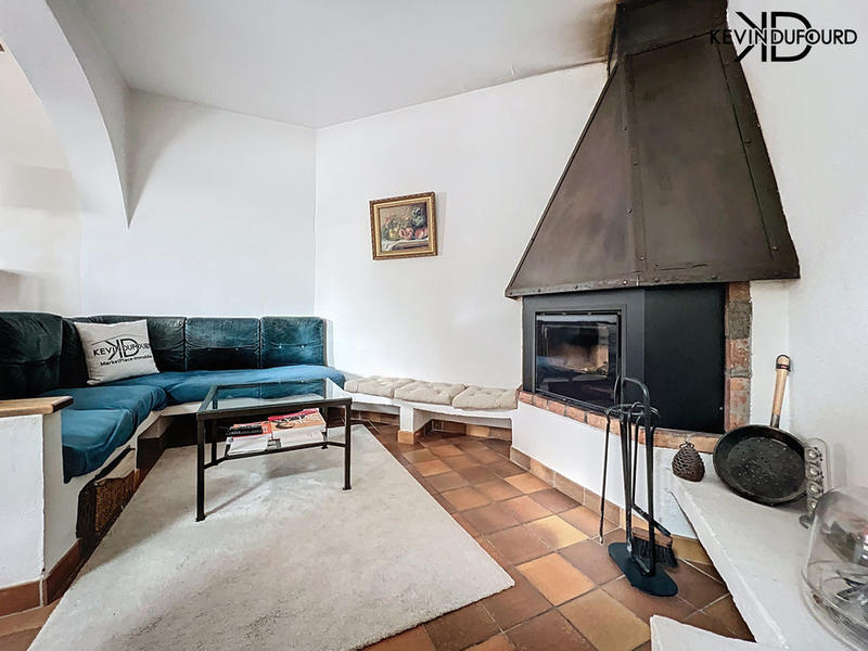 Maison - 200 m² - 7 pièces