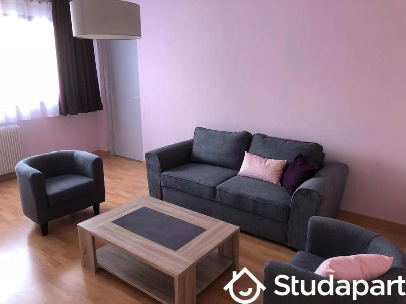 Chambre - 14 m² - 1 pièce