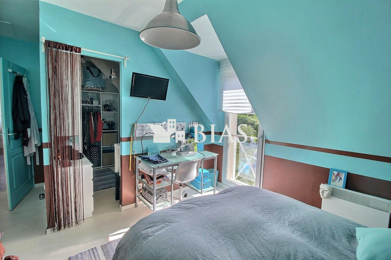 Maison - 168 m² - 7 pièces