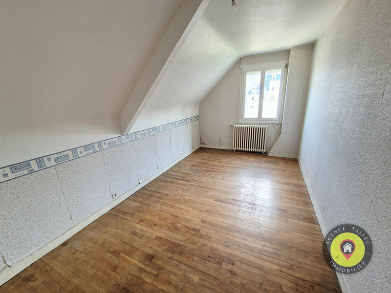 Maison - 140 m² - 7 pièces