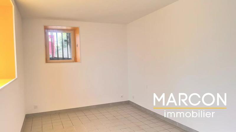 Local d'activités - 120 m² - 3 pièces