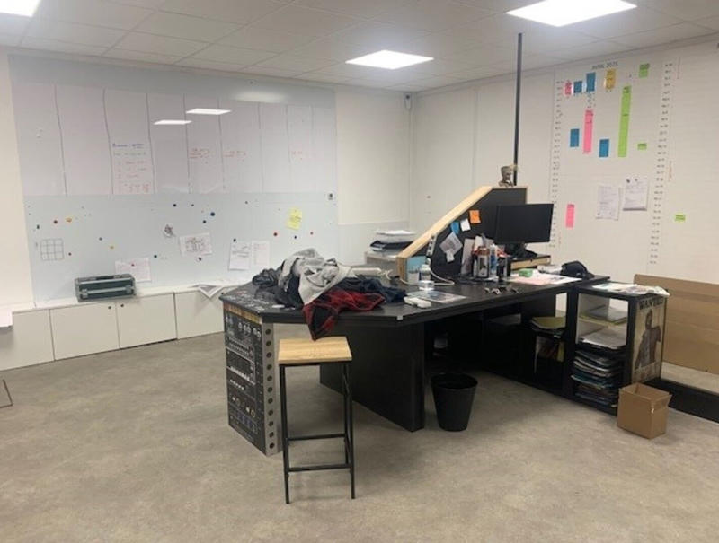 Local d'activité / Entrepôt - 620 m²