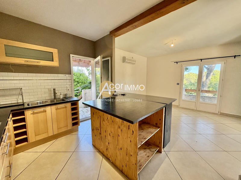 Maison - 112 m² - 4 pièces