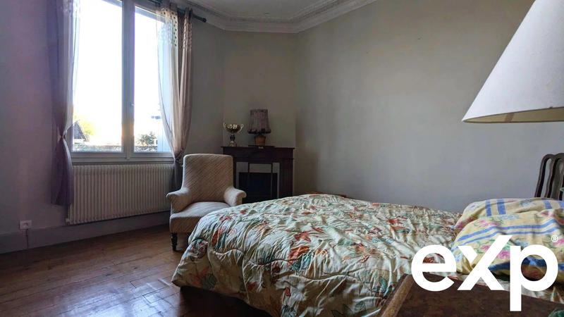 Maison ancienne - 207 m² - 10 pièces