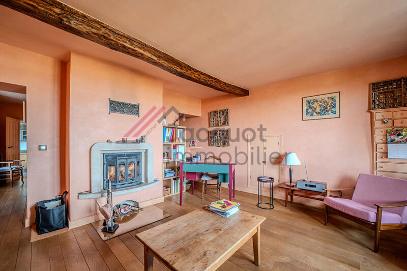 Maison - 149 m² - 6 pièces