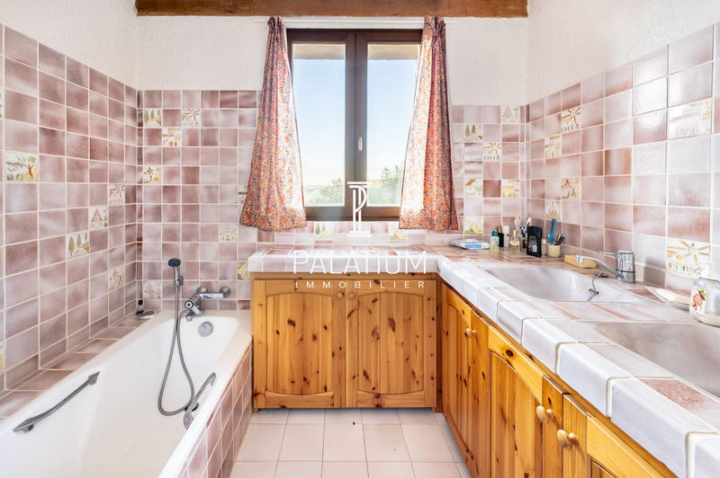 Villa - 171 m² - 5 pièces