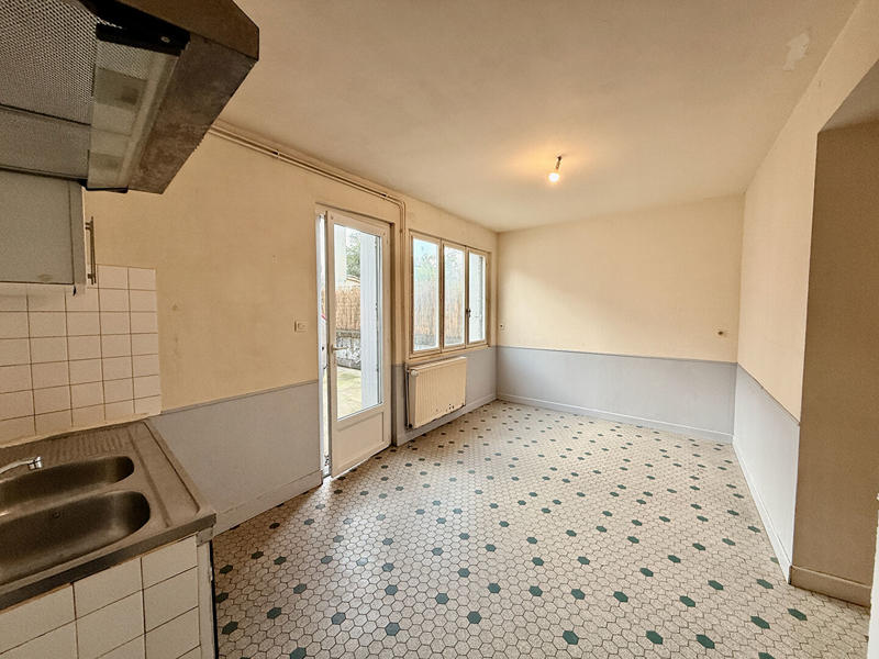 Maison - 80 m² - 4 pièces