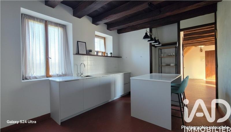 Maison - 236 m² - 7 pièces