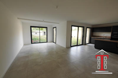 Maison contemporaine - 138 m² - 5 pièces