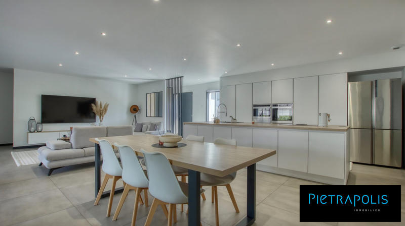 Maison contemporaine - 155 m² - 5 pièces