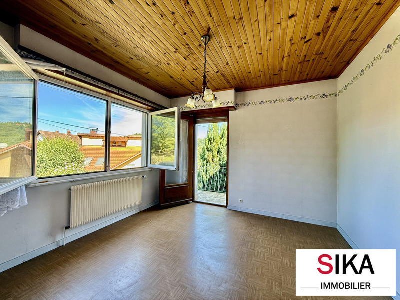 Maison - 101 m² - 5 pièces