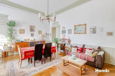 Immeuble - 966 m² - 46 pièces