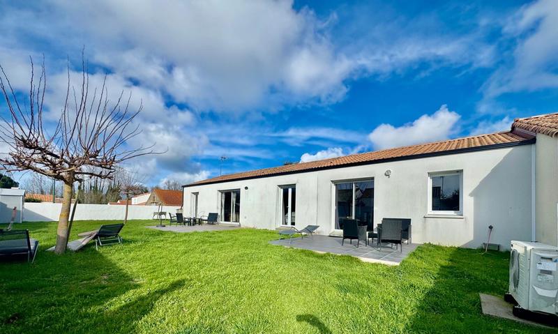 Maison - 102 m² - 6 pièces