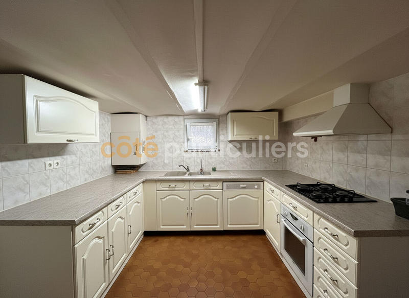 Maison - 88 m² - 6 pièces