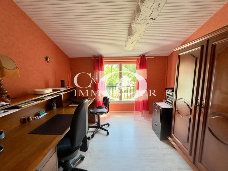 Maison - 117 m² - 7 pièces