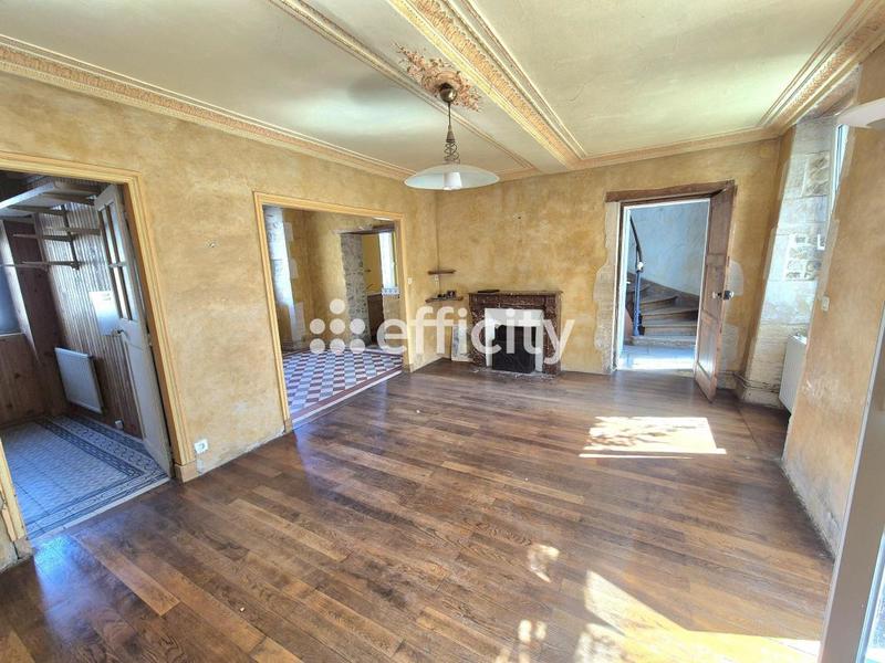 Maison - 205 m² - 8 pièces