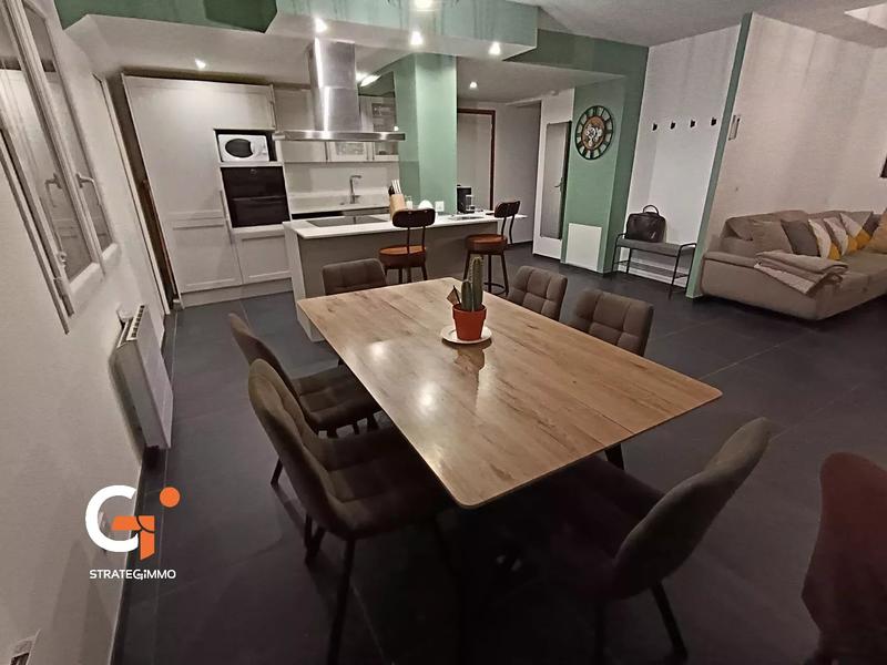 Appartement - 86 m² - 6 pièces