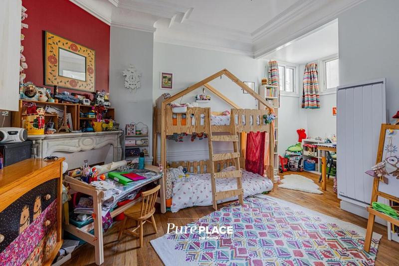 Appartement - 104 m² - 4 pièces