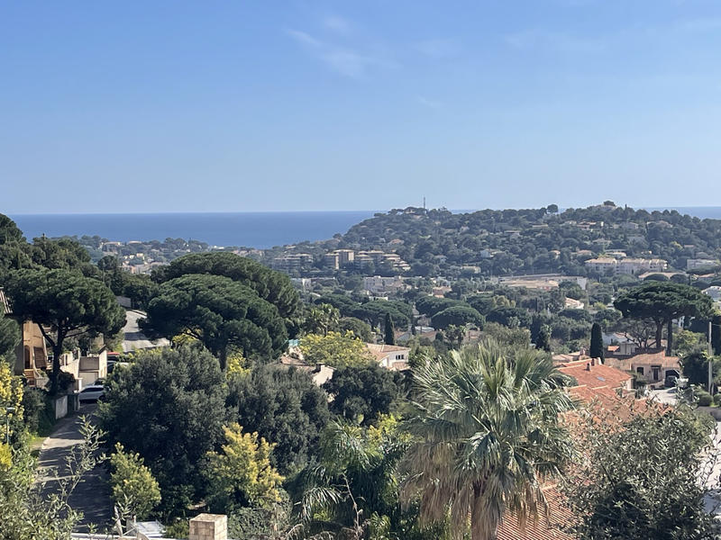 Villa - 170 m² - 9 pièces