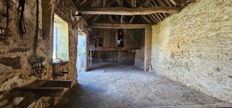 Corps de ferme - 400 m² - 5 pièces