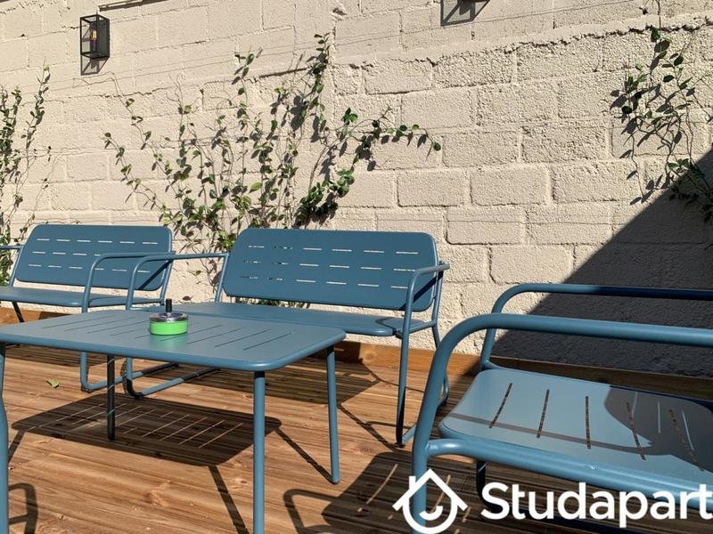 Chambre - 9 m² - 1 pièce