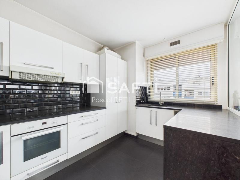 Appartement - 110 m² - 5 pièces