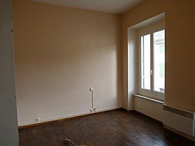 Maison traditionnelle - 3 m² - 4 pièces