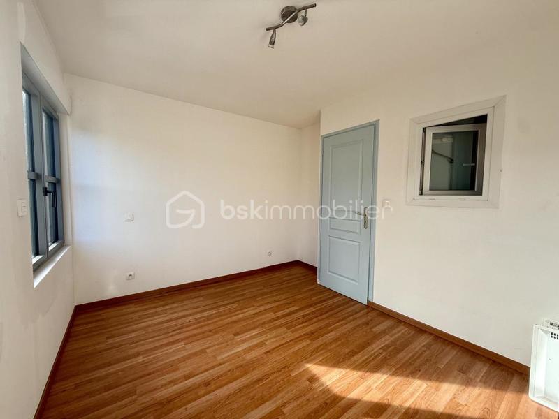 Immeuble - 195 m² - 7 pièces