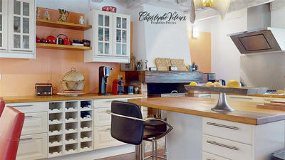 Maison - 167 m² - 6 pièces