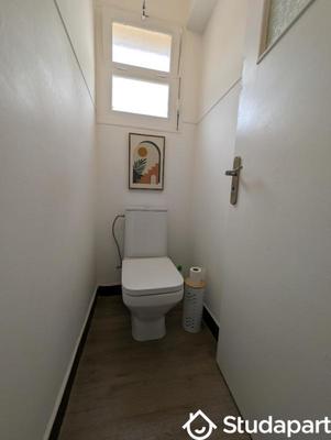 Chambre - 9 m² - 1 pièce