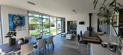 Villa - 312 m² - 7 pièces