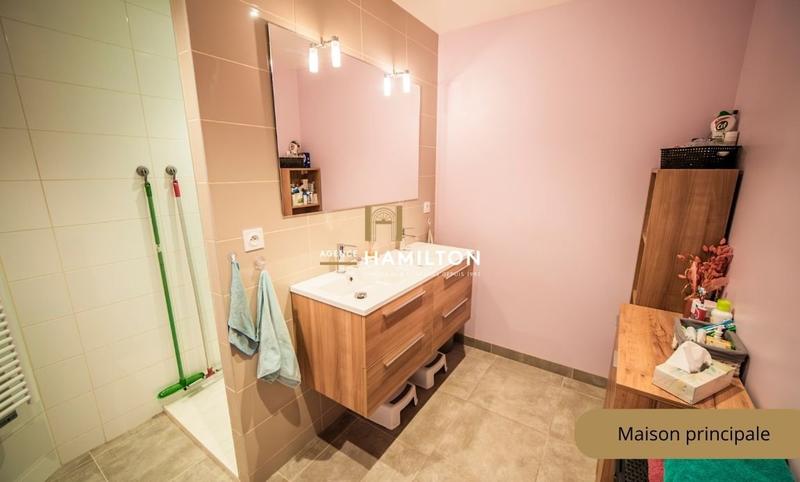 Longère - 269 m² - 9 pièces