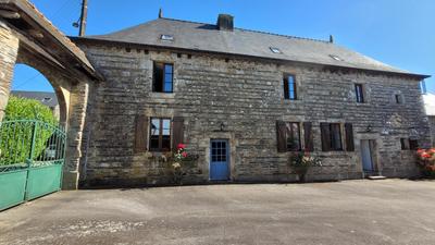 Manoir - 172 m² - 6 pièces