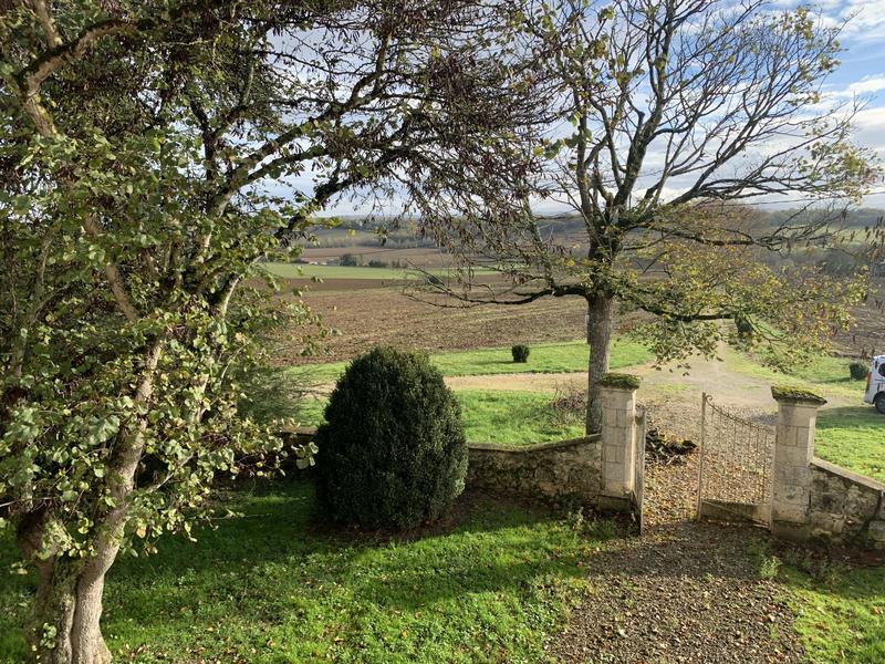 Maison ancienne - 280 m² - 6 pièces