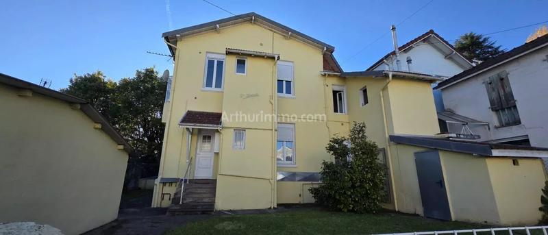 Immeuble - 145 m² - 6 pièces