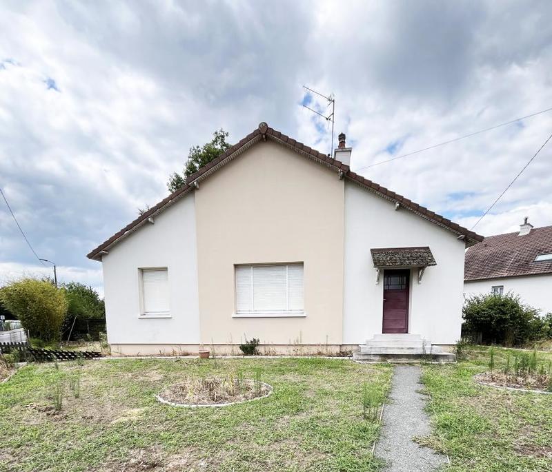 Maison - 98 m² - 5 pièces