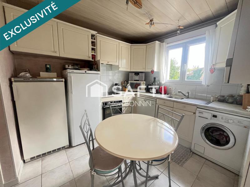Maison - 92 m² - 5 pièces