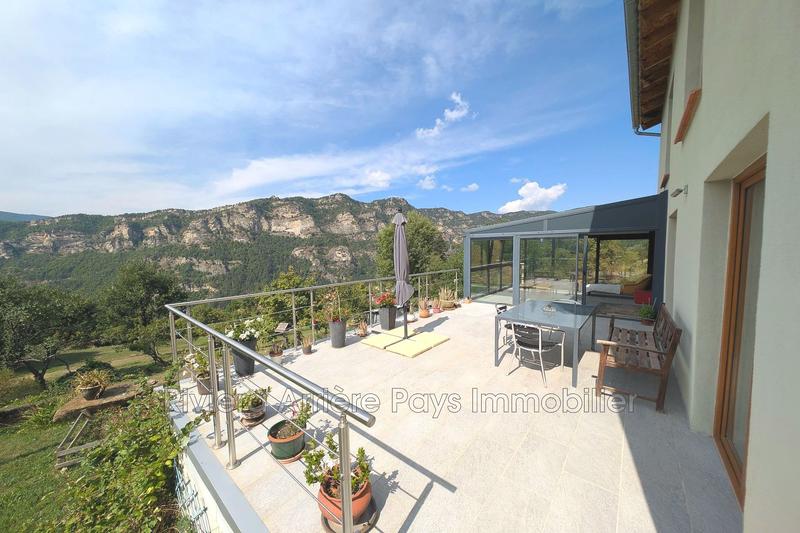 Maison - 142 m² - 5 pièces