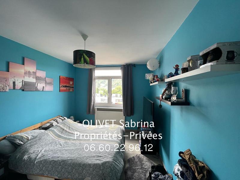 Appartement - 79 m² - 5 pièces