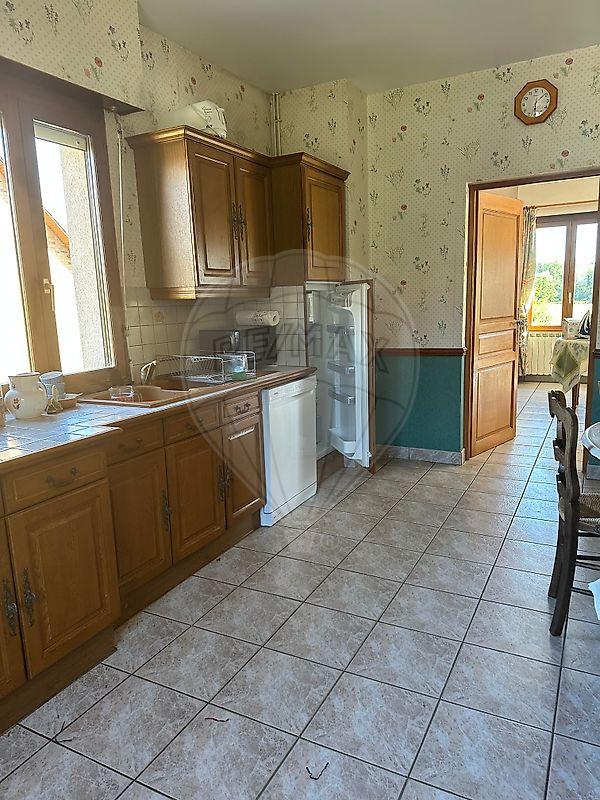 Maison - 139 m² - 5 pièces