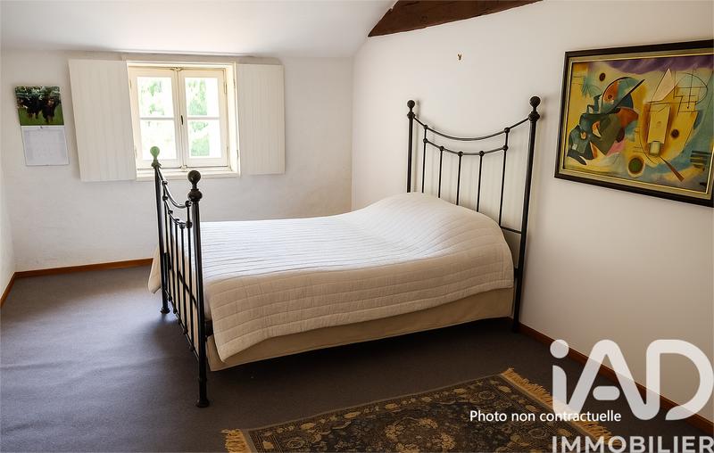 Maison - 300 m² - 11 pièces