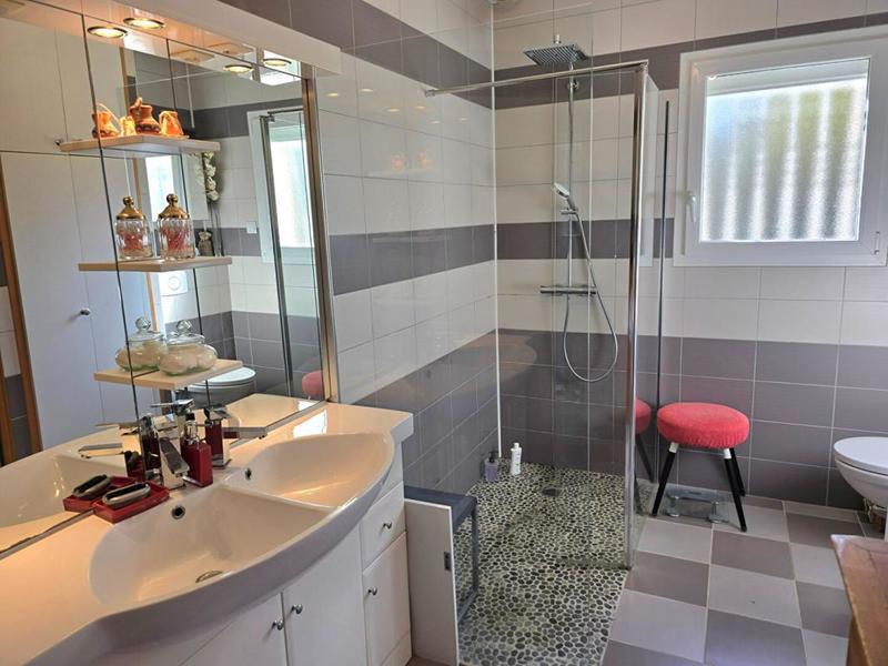 Maison - 146 m² - 5 pièces