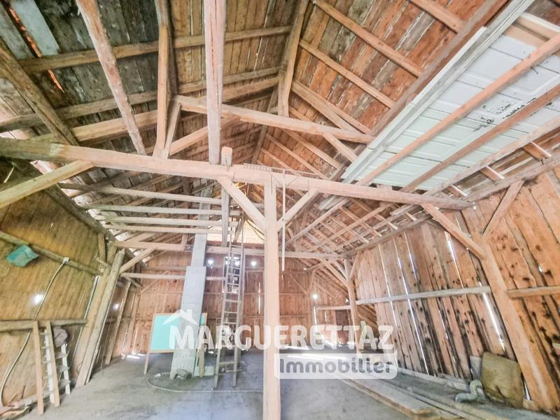 Maison de village - 280 m² - 4 pièces