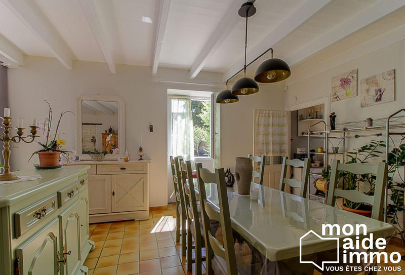 Maison traditionnelle - 135 m² - 5 pièces