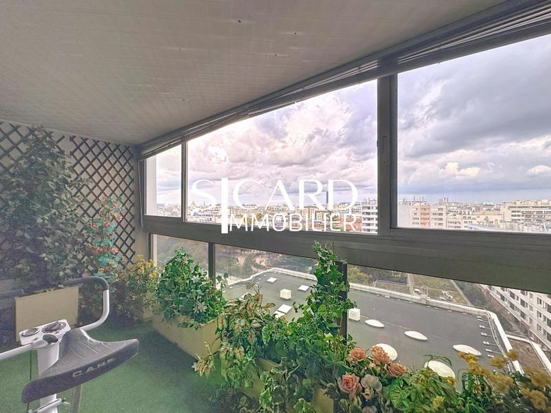 Appartement - 94 m² - 4 pièces