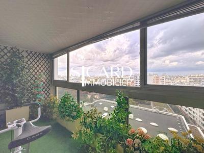 Appartement - 94 m² - 4 pièces