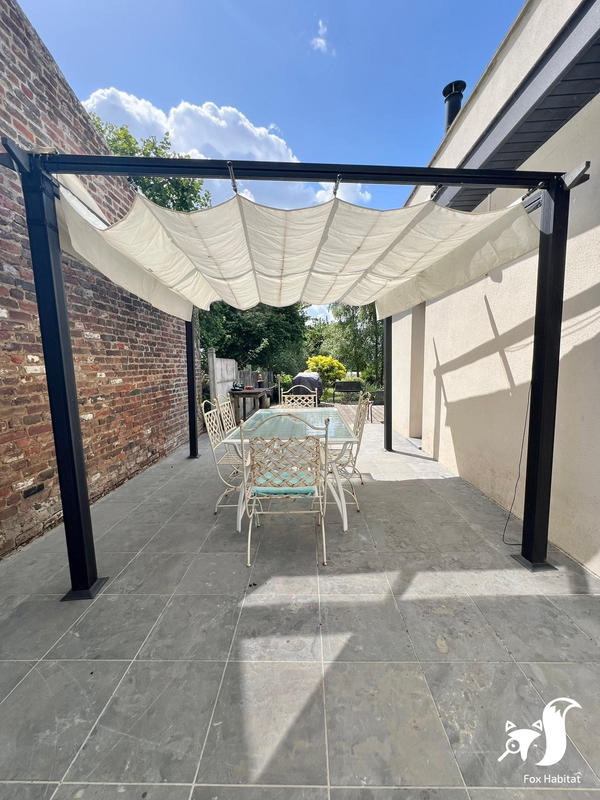 Maison ancienne - 195 m² - 6 pièces