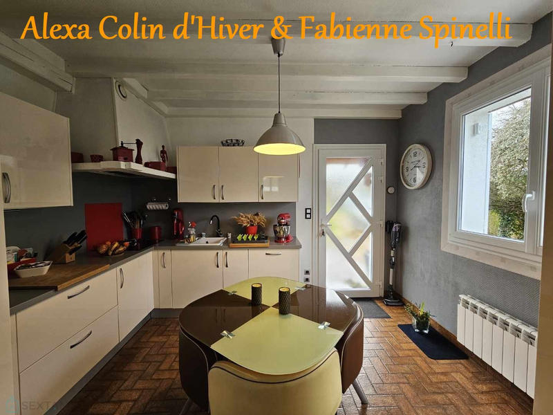 Maison - 90 m² - 5 pièces