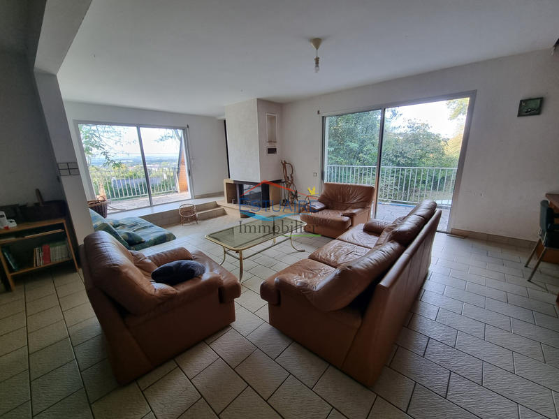 Maison - 154 m² - 5 pièces
