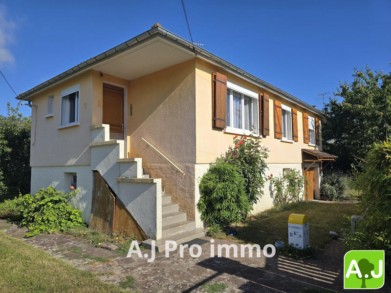 Maison traditionnelle - 72 m² - 5 pièces